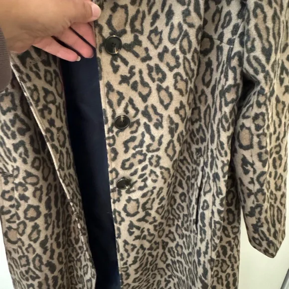 Boden Leopard Print Teddy Jacket - Picture 6 of 10